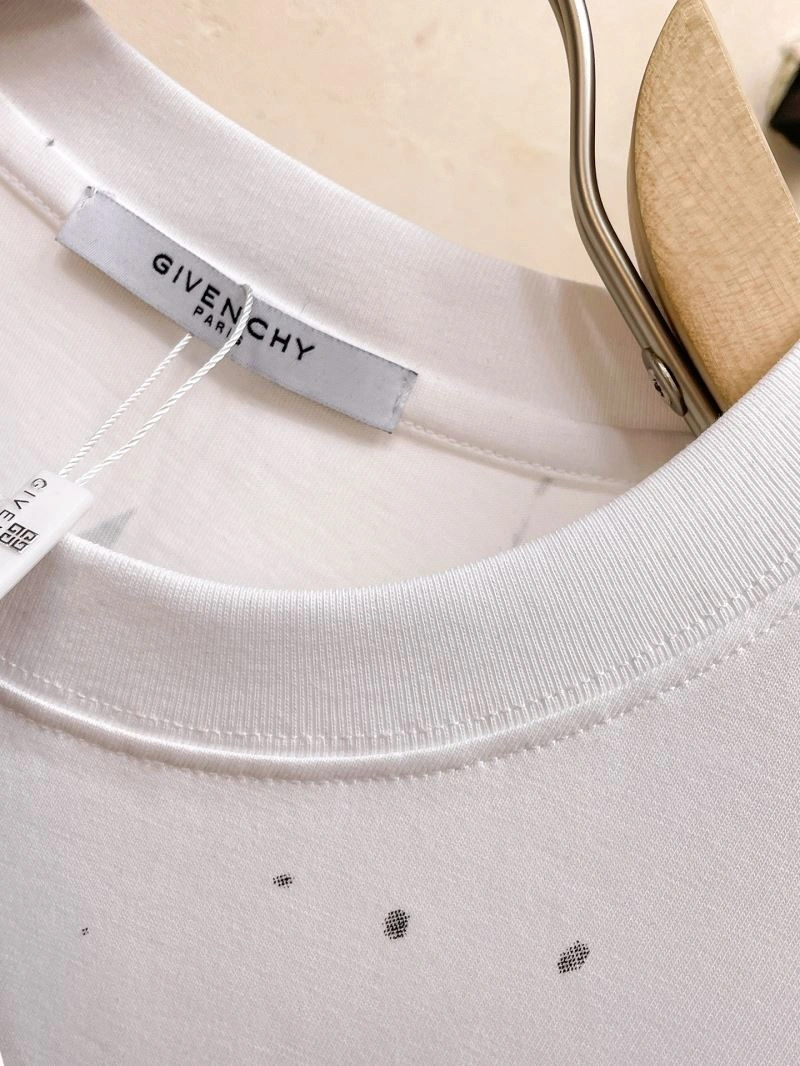 Givenchy T-Shirts TravelReady 124001