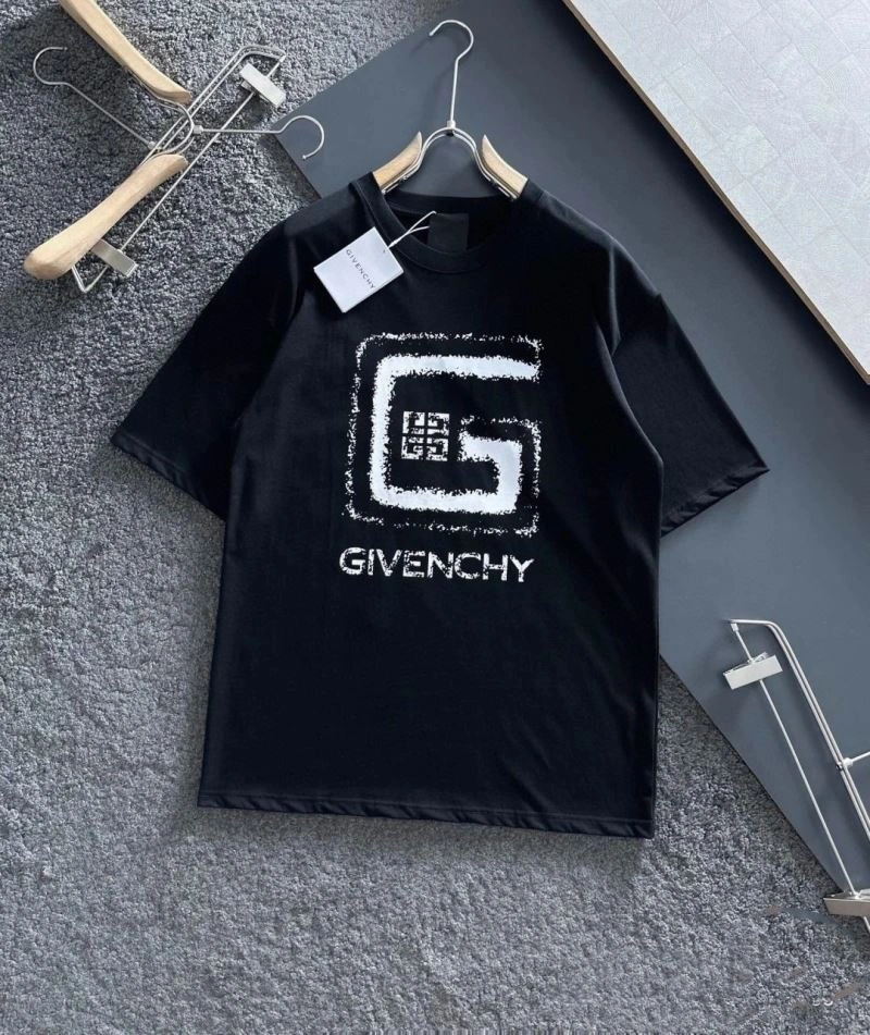 Givenchy T-Shirts ModernLook 123998