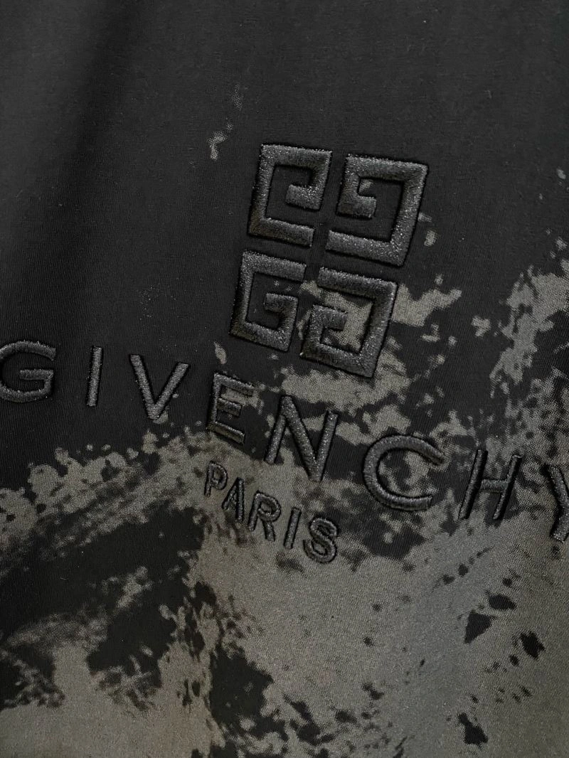 Givenchy T-Shirts Vibrant 123979