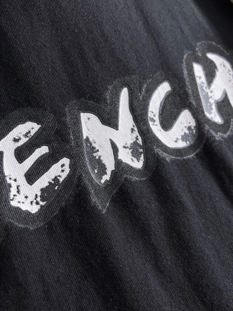 Bold Givenchy T-Shirts 123958
