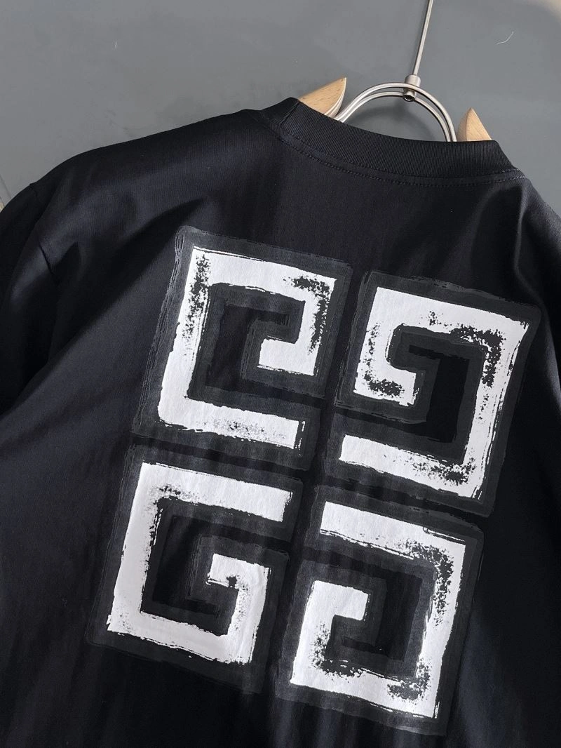 Bold Givenchy T-Shirts 123958