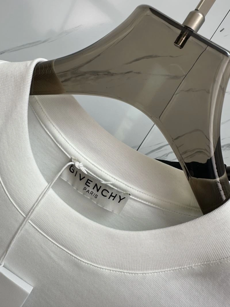 Givenchy T-Shirts Seasonal 123949