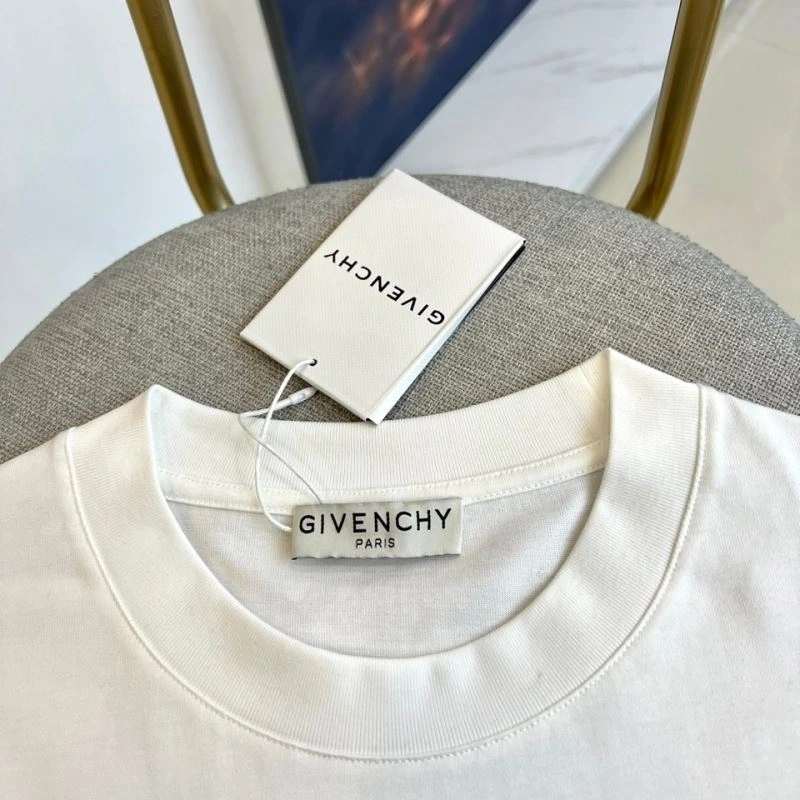 Givenchy T-Shirts Practical 123950
