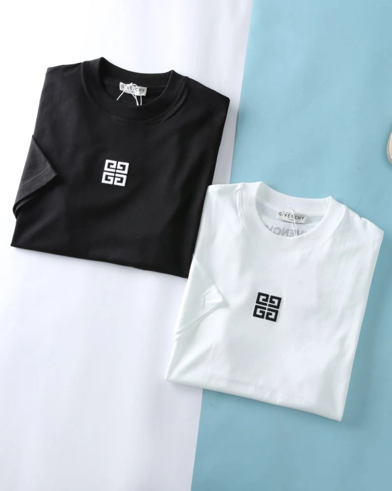 RelaxedFit Givenchy T-Shirts 123945