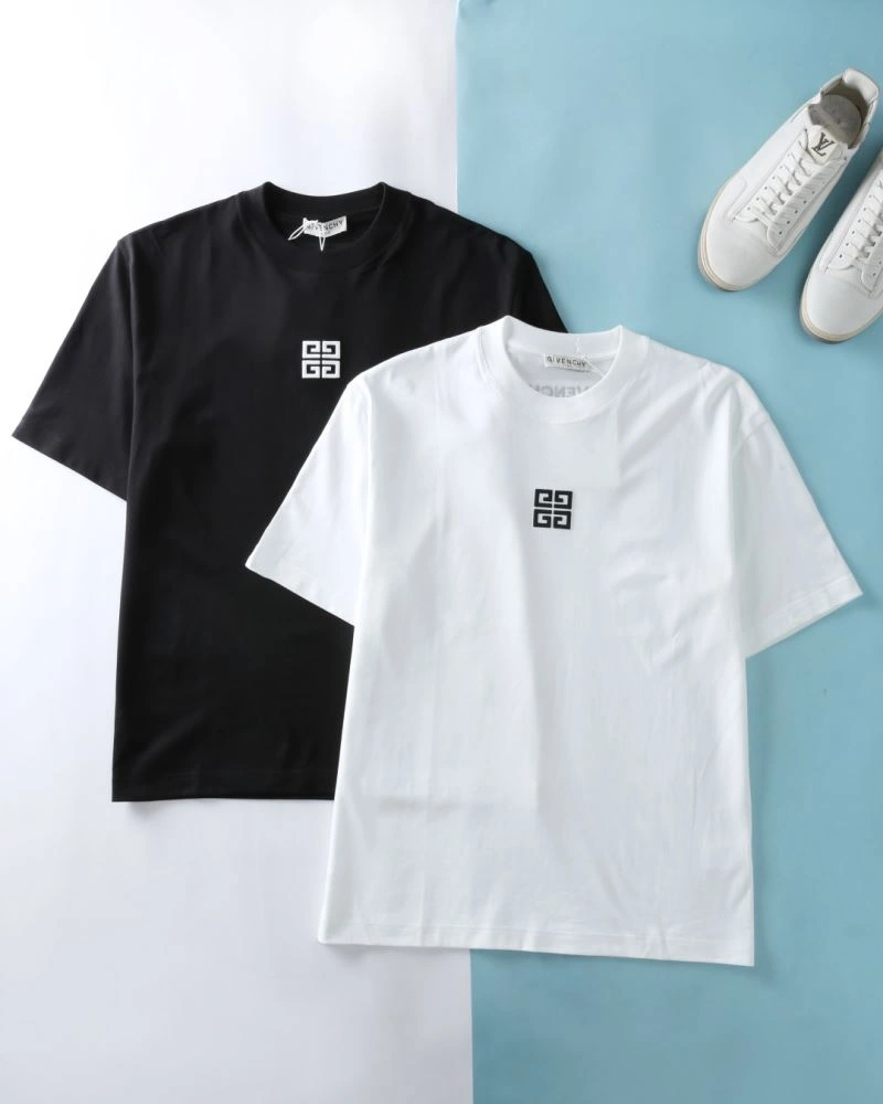 RelaxedFit Givenchy T-Shirts 123945