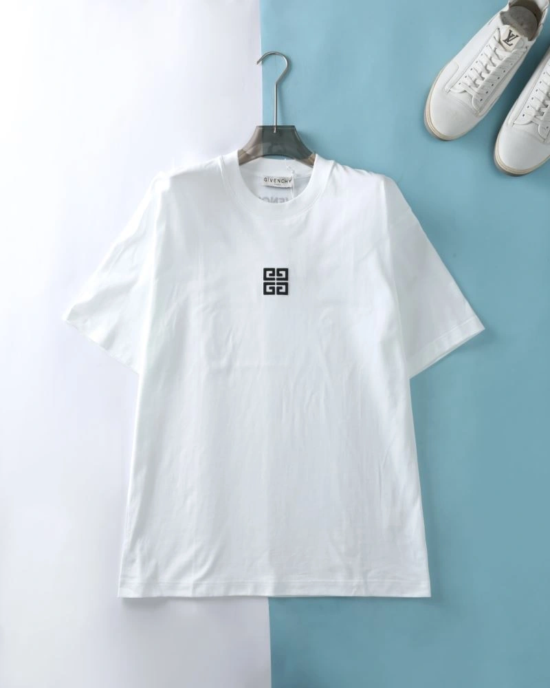 RelaxedFit Givenchy T-Shirts 123945