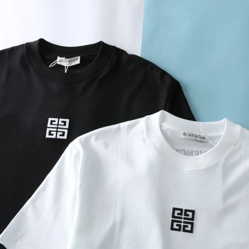 RelaxedFit Givenchy T-Shirts 123945