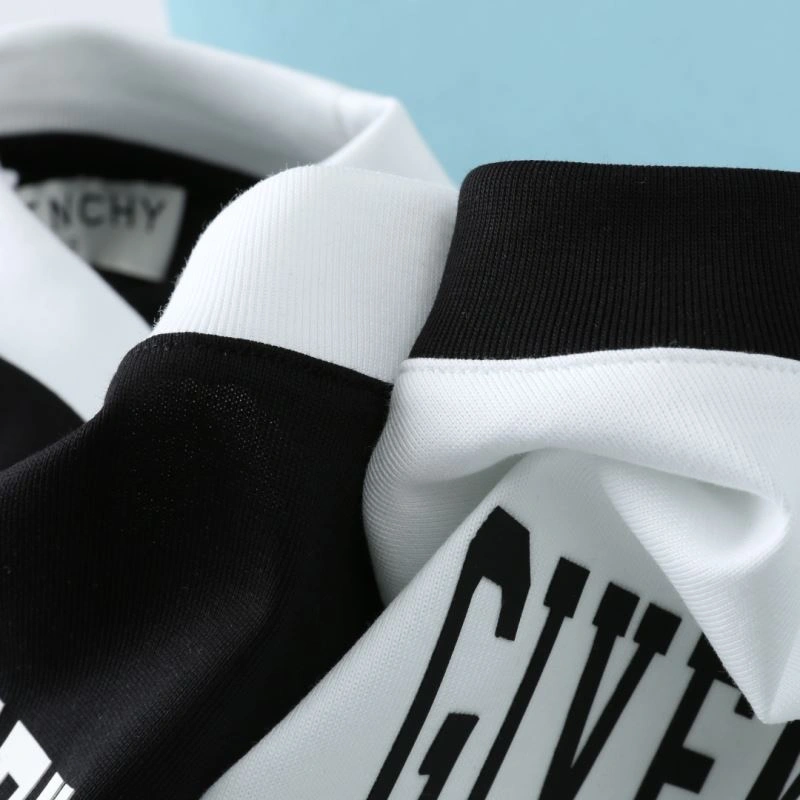 Durable Givenchy T-Shirts 123959