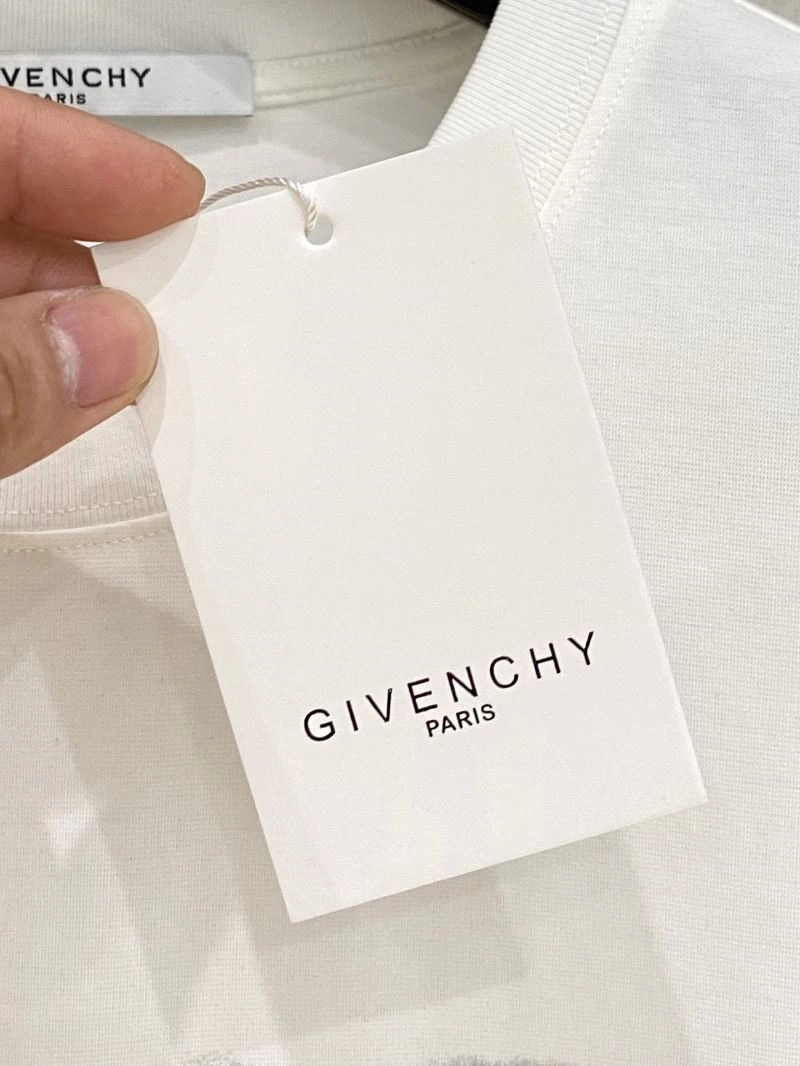 Unisex Givenchy T-Shirts 123954