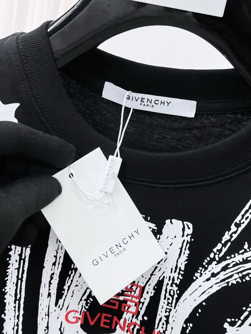 SportInspired Givenchy T-Shirts 123951