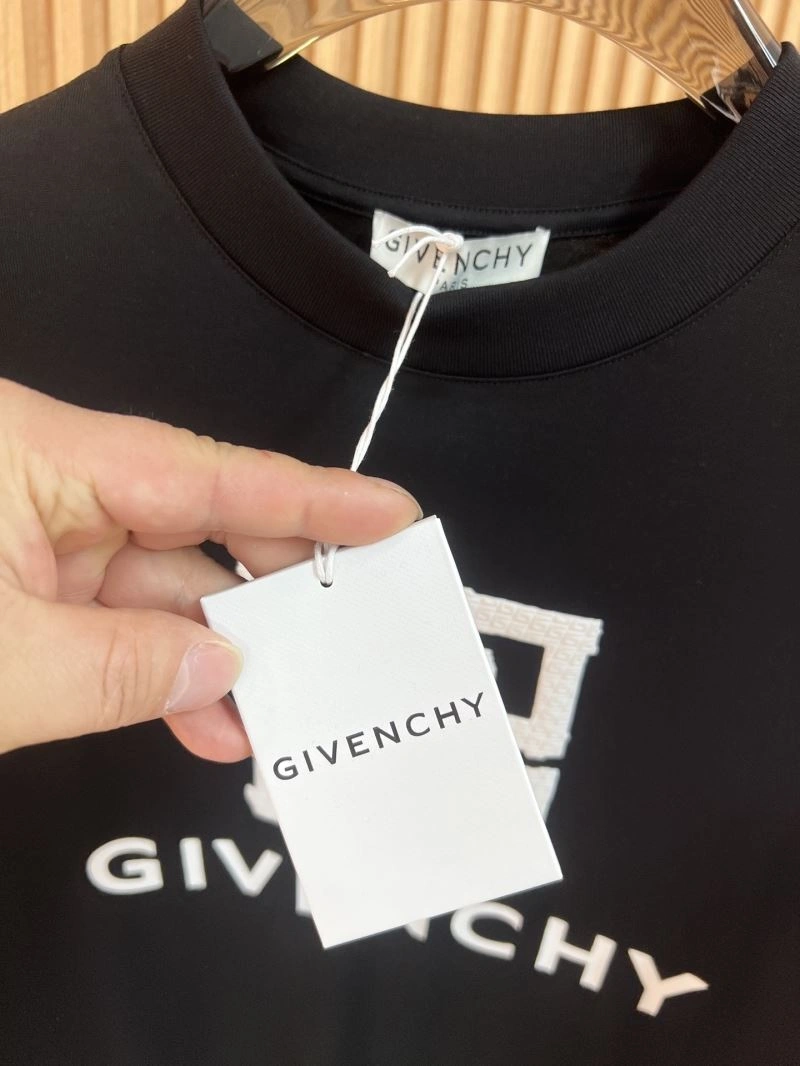 TimelessDesign Givenchy T-Shirts 123964