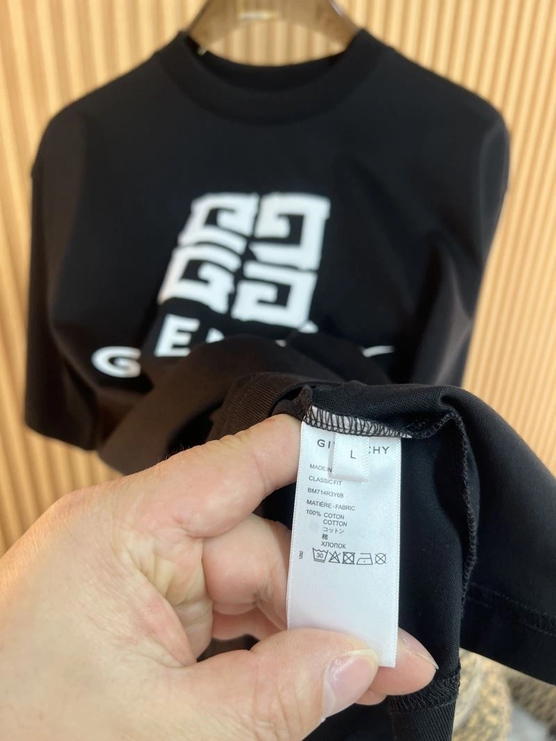 TimelessDesign Givenchy T-Shirts 123964