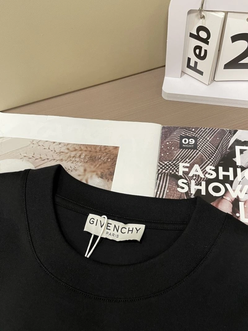 NewStyle Givenchy T-Shirts 123933