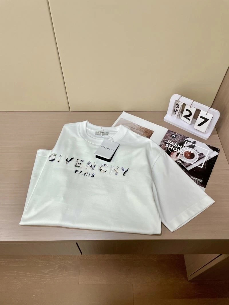 Colorful Givenchy T-Shirts 123935
