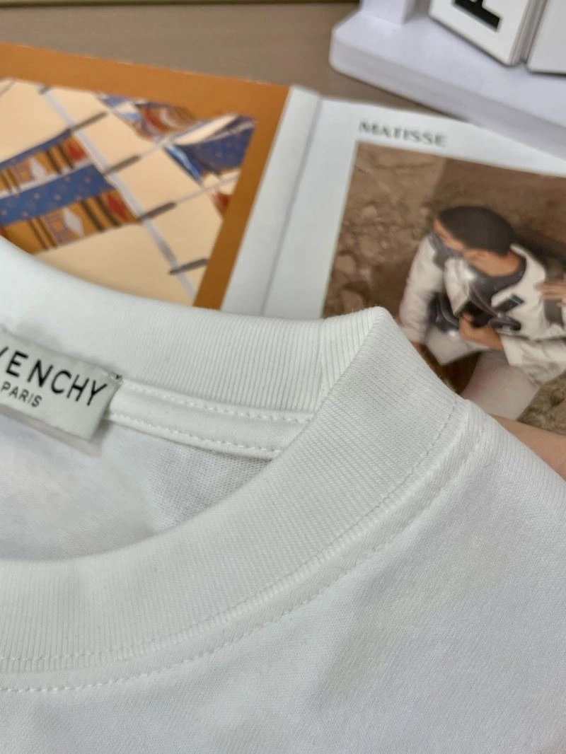 Givenchy T-Shirts WeatherProof 123924