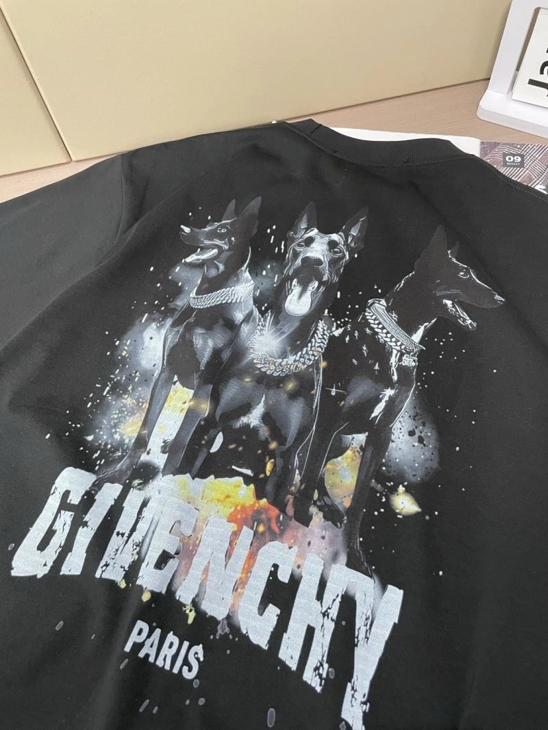 Givenchy T-Shirts MoistureWicking 123923