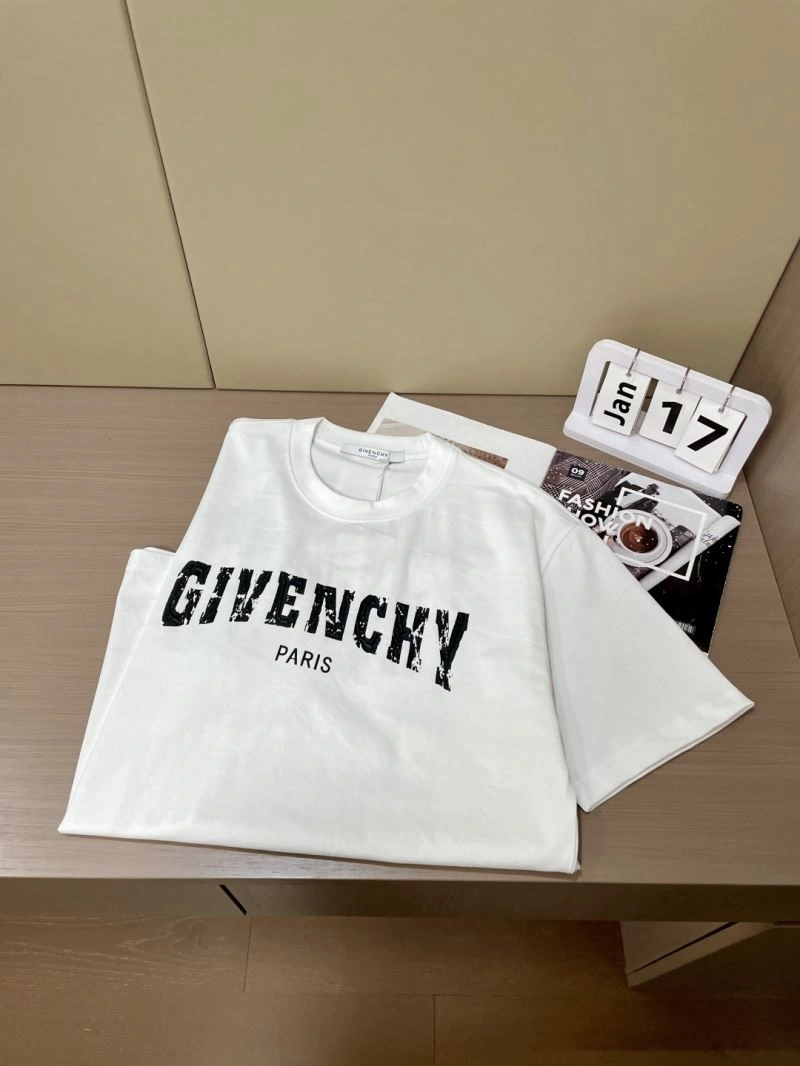 WrinkleFree Givenchy T-Shirts 123932