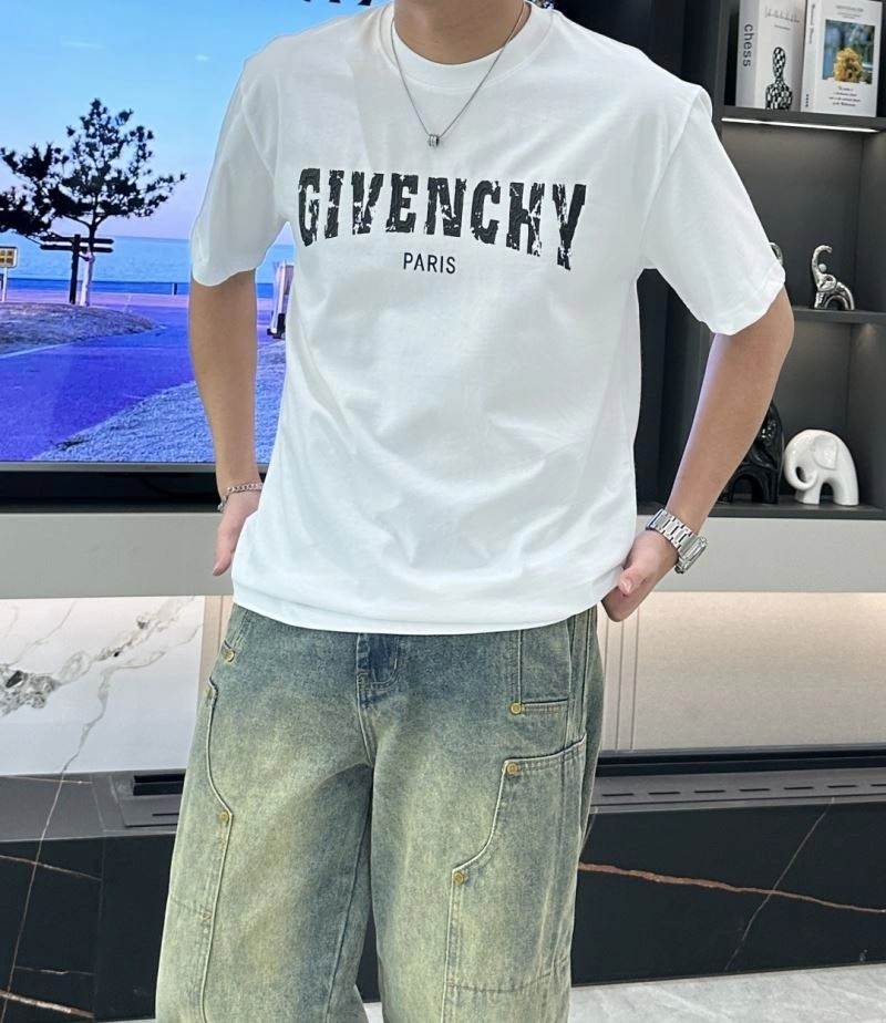 WrinkleFree Givenchy T-Shirts 123932