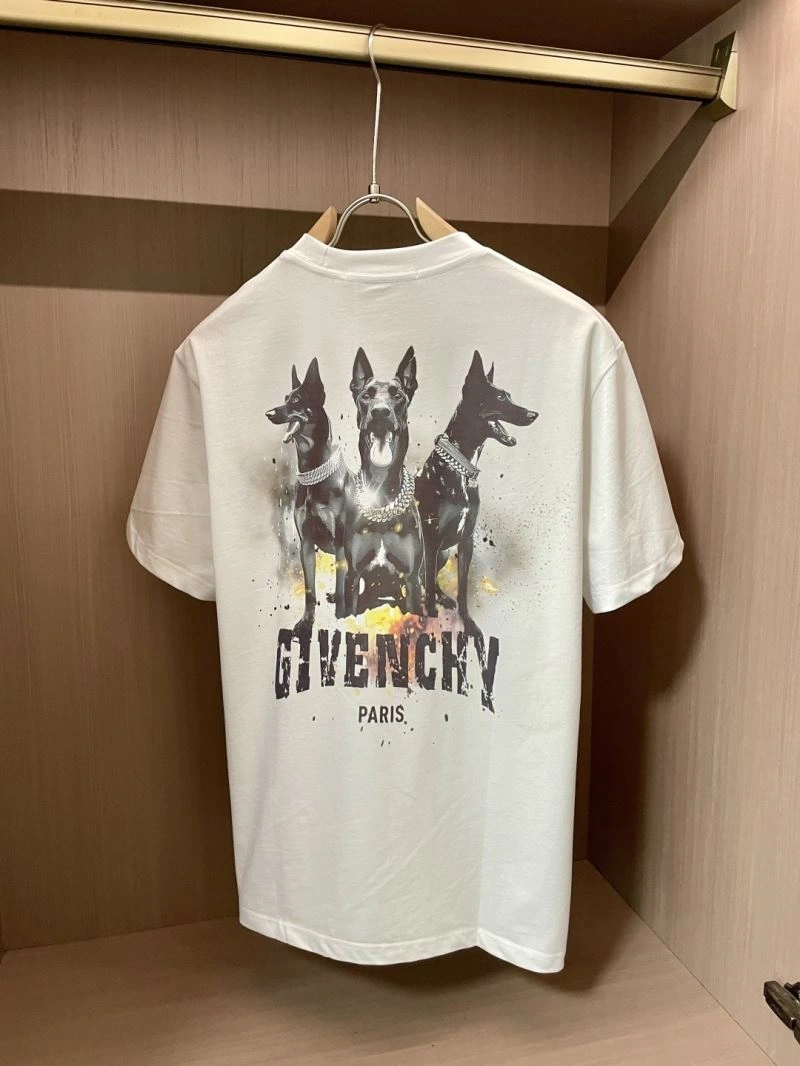WrinkleFree Givenchy T-Shirts 123932