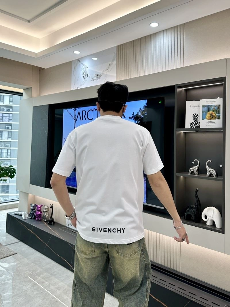 Soft Givenchy T-Shirts 123911