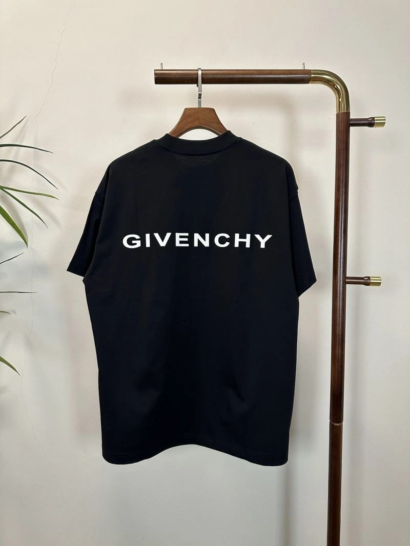 Givenchy T-Shirts UrbanStyle 123902