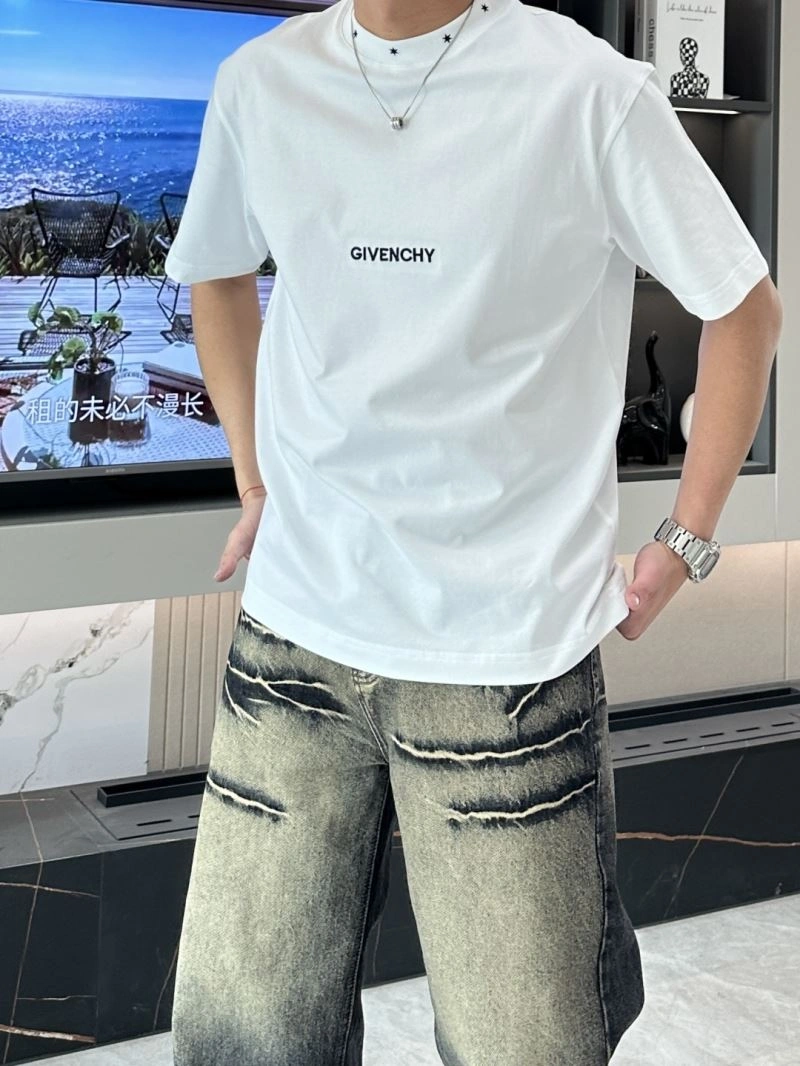 Chic Givenchy T-Shirts 123901