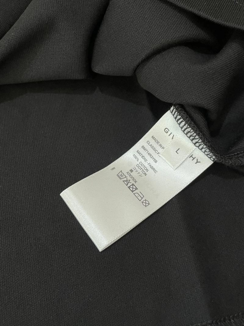 Givenchy T-Shirts WaterResistant 123900