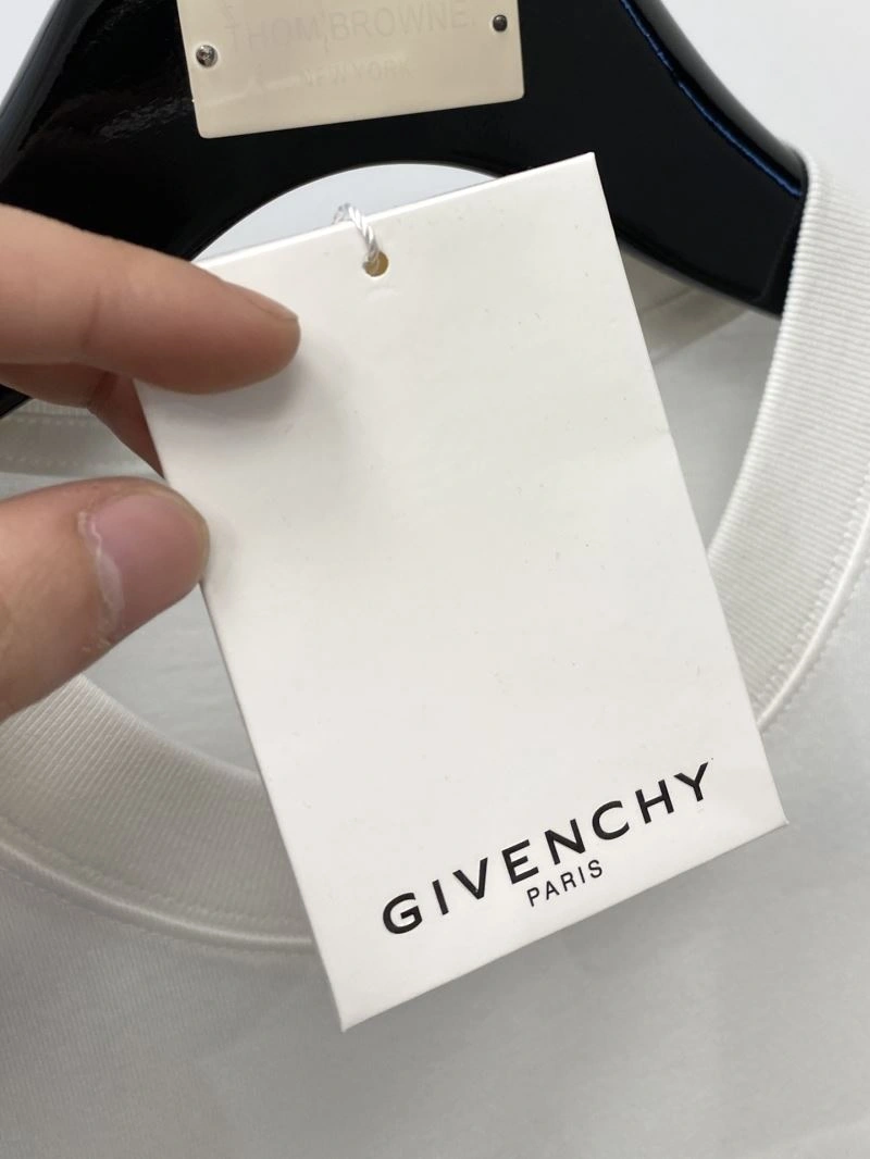 HighQuality Givenchy T-Shirts 123894