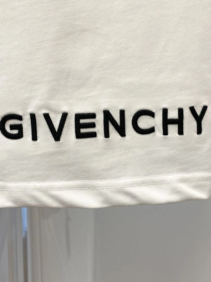 Givenchy T-Shirts SoftTouch 123871