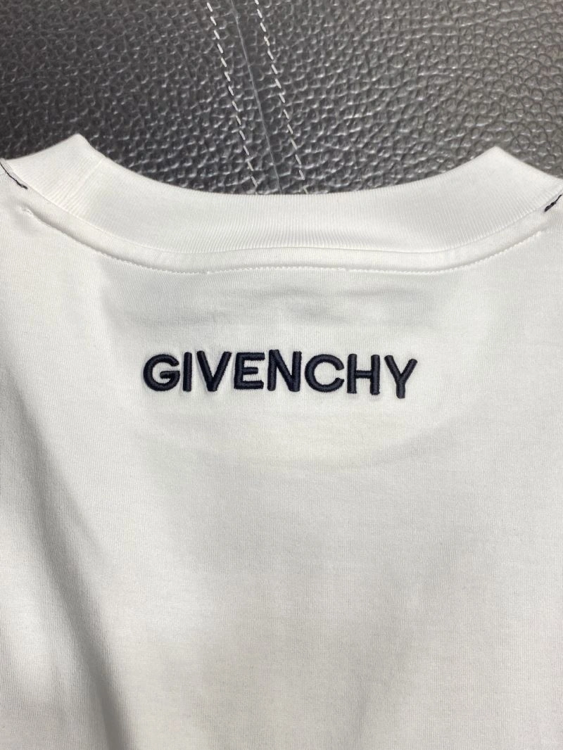 Practical Givenchy T-Shirts 123879