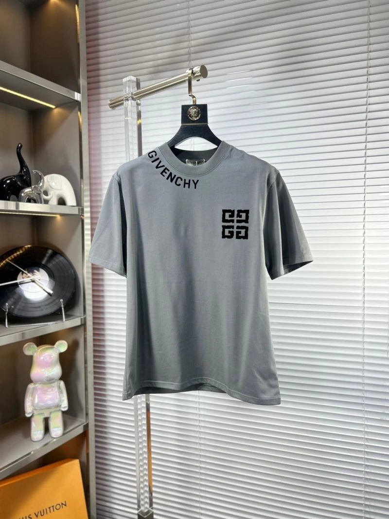 Givenchy T-Shirts Flexible 123868
