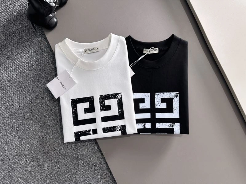 Trendsetting Givenchy T-Shirts 123885