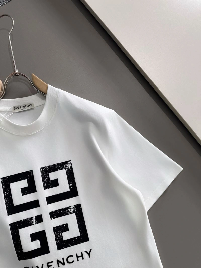 Trendsetting Givenchy T-Shirts 123885