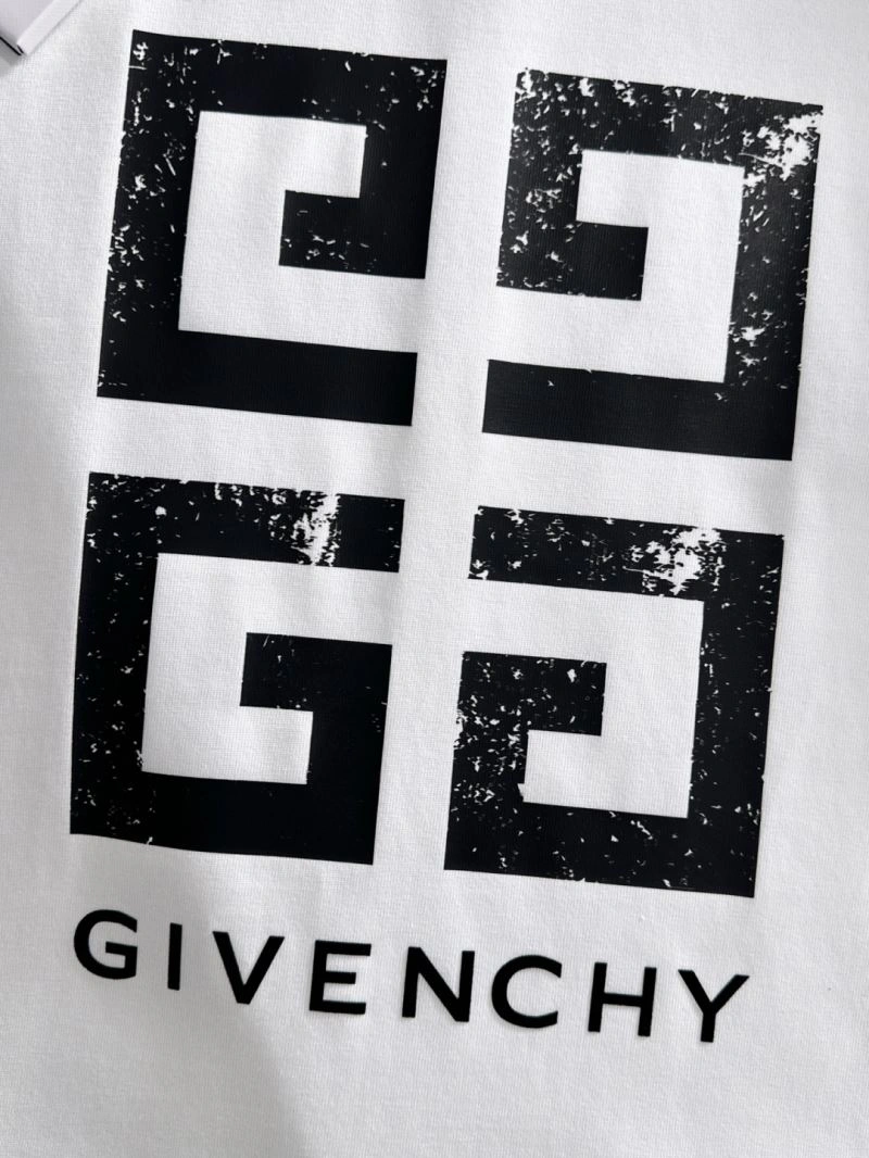 Trendsetting Givenchy T-Shirts 123885