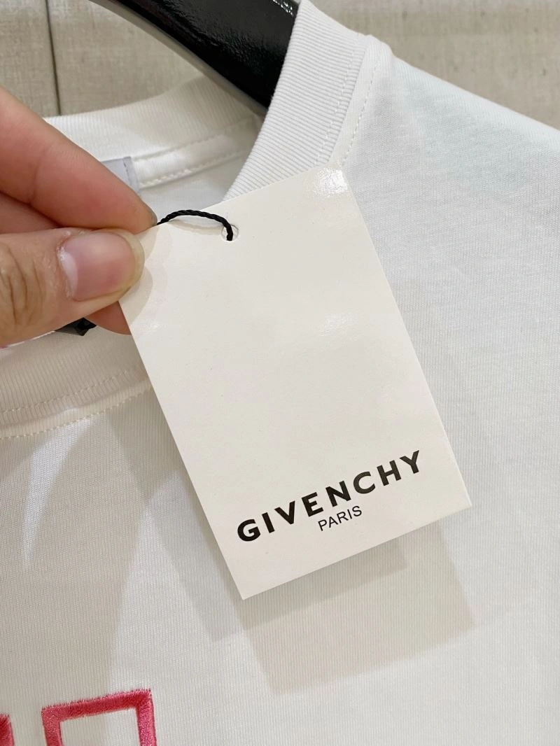 RelaxedFit Givenchy T-Shirts 123866