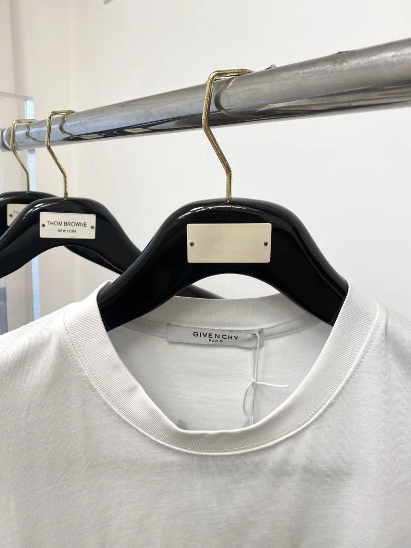 SportInspired Givenchy T-Shirts 123883