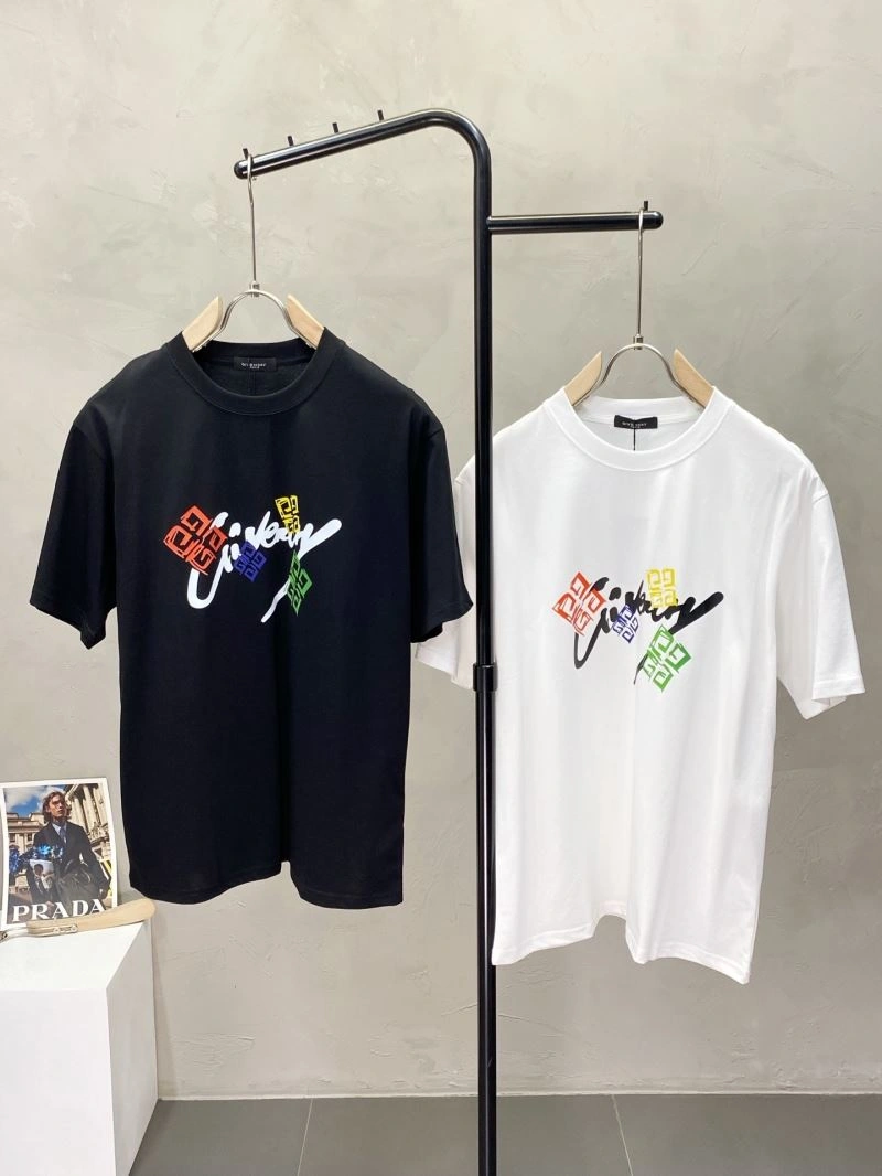AllSeason Givenchy T-Shirts 123873