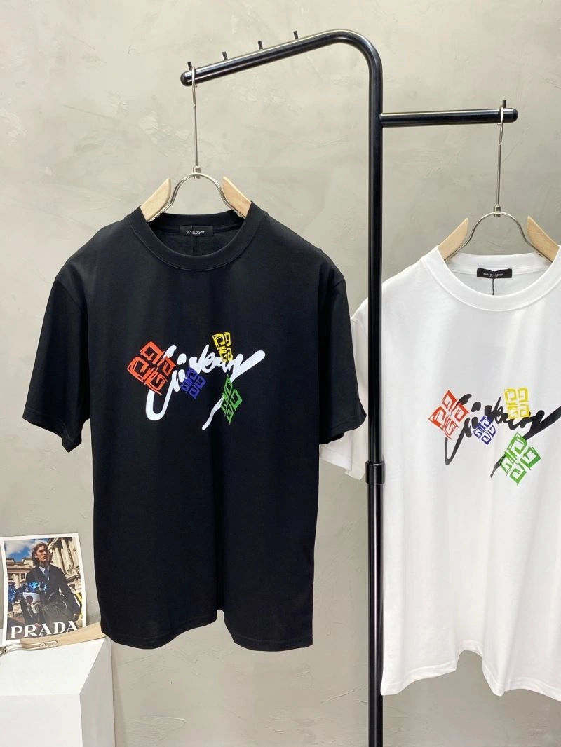 AllSeason Givenchy T-Shirts 123873