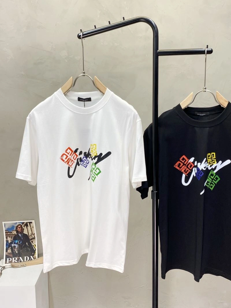 AllSeason Givenchy T-Shirts 123873