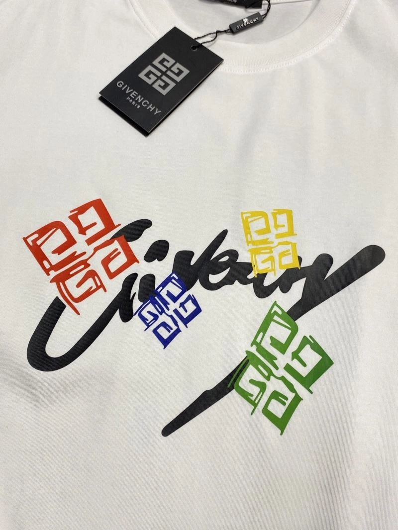 AllSeason Givenchy T-Shirts 123873