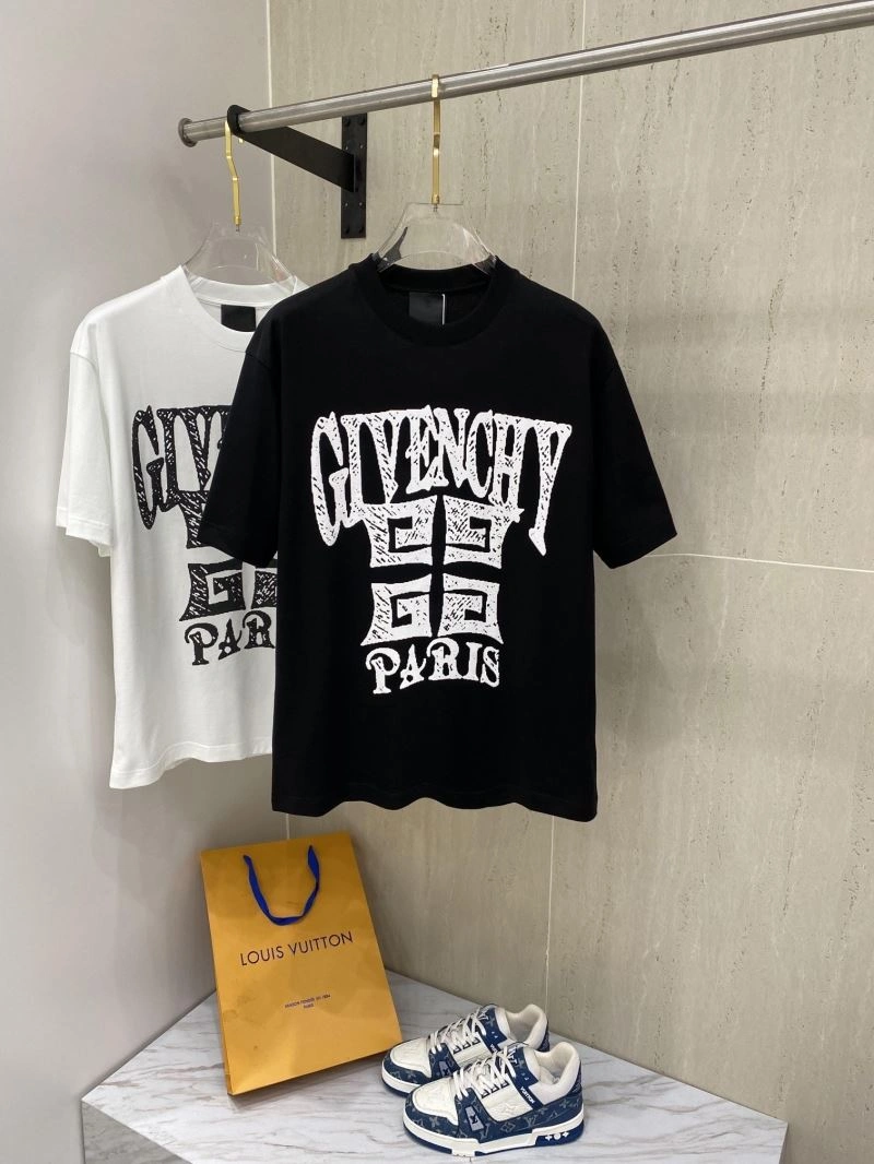 Givenchy T-Shirts TimelessDesign 123888