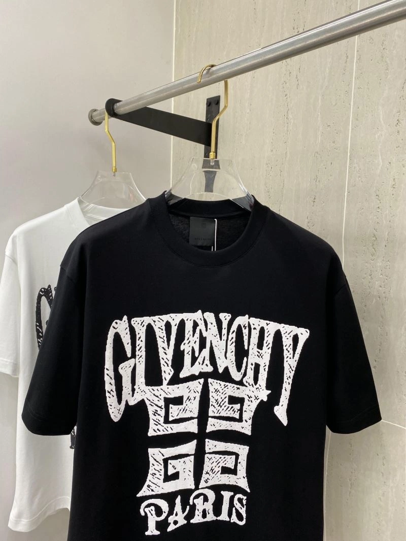 Givenchy T-Shirts TimelessDesign 123888
