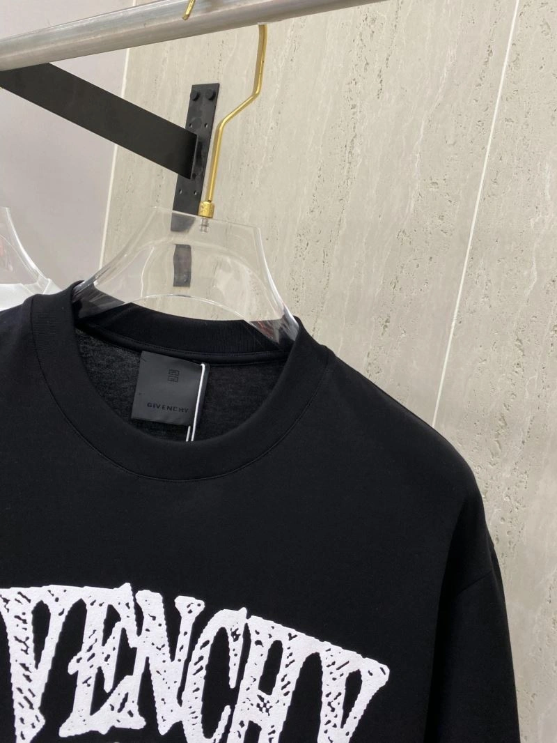 Givenchy T-Shirts TimelessDesign 123888