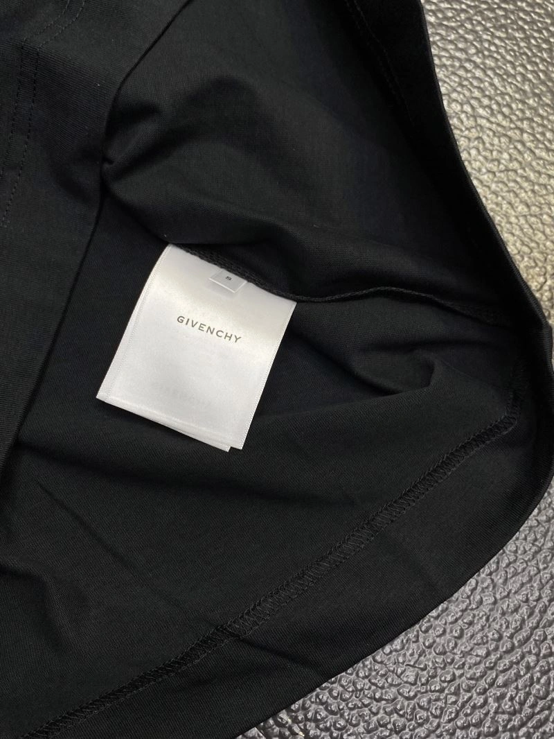 Givenchy T-Shirts SoftTouch 123882