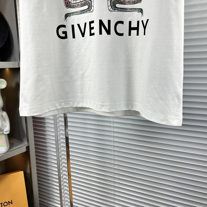 Supportive Givenchy T-Shirts 123872