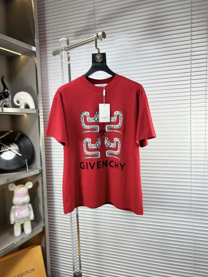 Stretchable Givenchy T-Shirts 123877