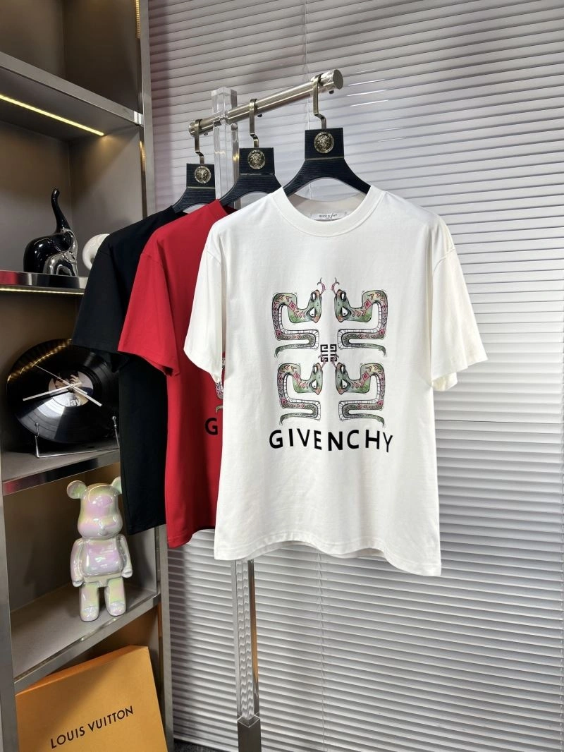 Stretchable Givenchy T-Shirts 123877