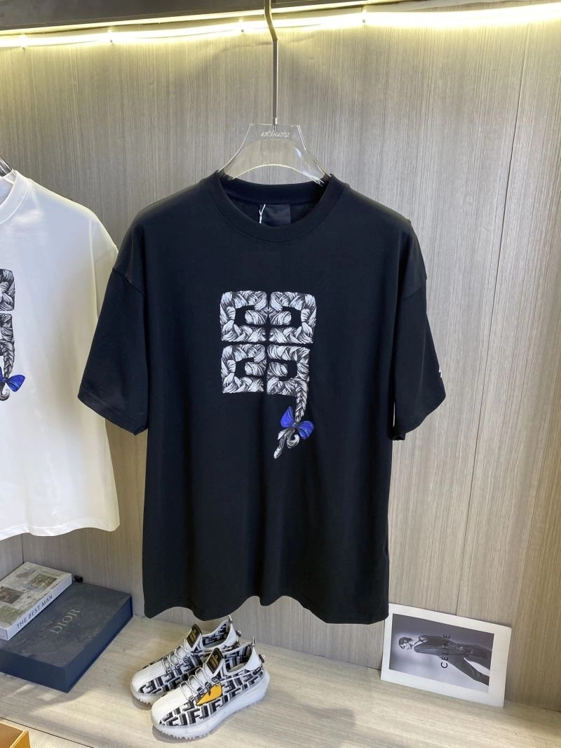 Givenchy T-Shirts FashionForward 123860