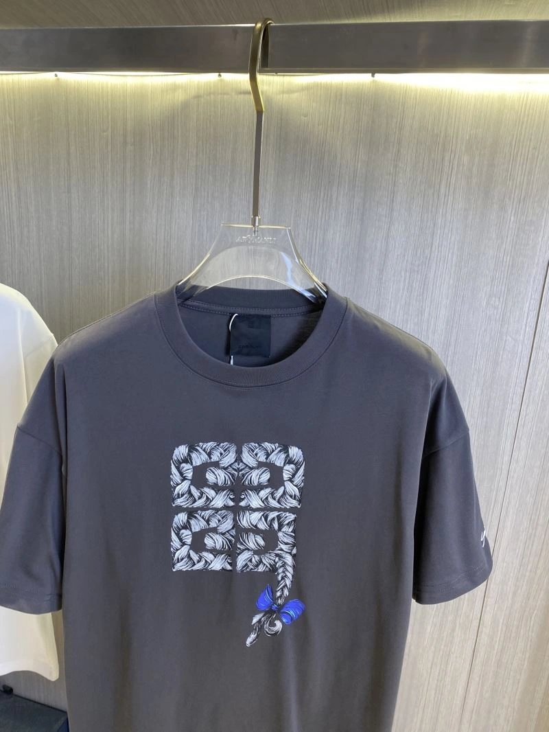 Givenchy T-Shirts FashionForward 123860