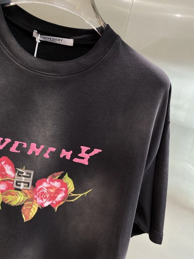 Neat Givenchy T-Shirts 123861
